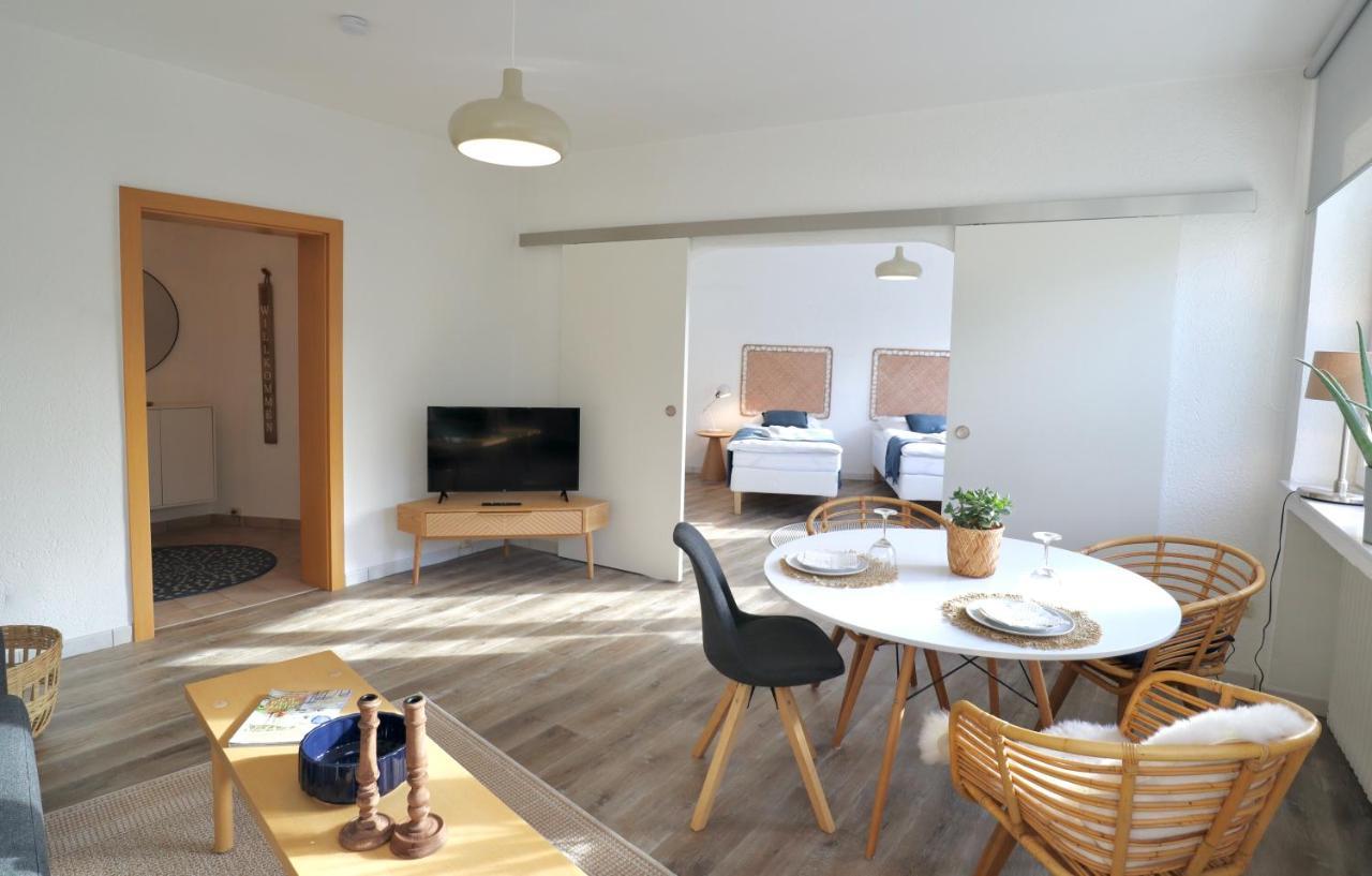Boho Apartment: Netflix + Balcony + Bathtub Essen Ngoại thất bức ảnh